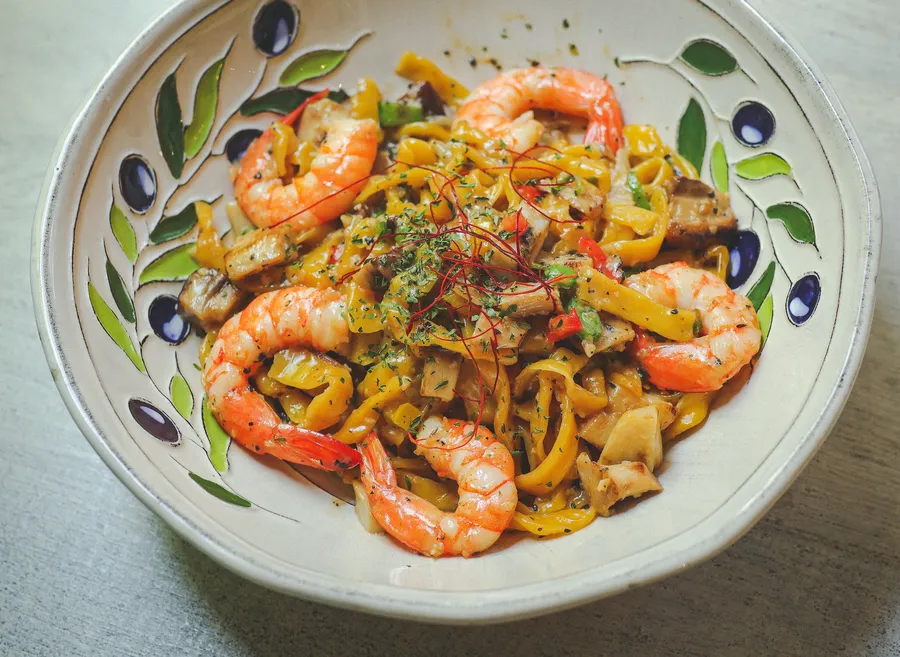 image of shrimp pasta