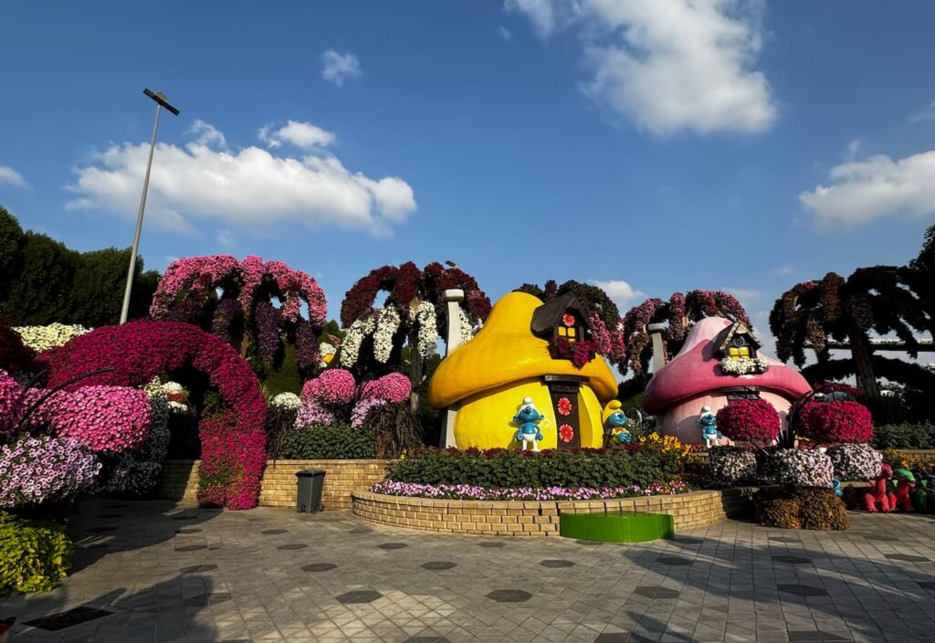 Picture-For-Smurfs-House-Dubai-Miracle-Garden-By-Sallet Al Sayad