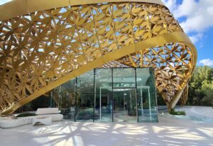Thumbnail-For-Al-Noor-Island-Main-Hall-Beautiful-Architecture-By-Sallet Al Sayad