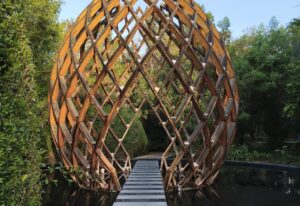 Thumbnail-For-Al-Noor-Island-Over-The-Water-Sculpture-Trail-By-Sallet Al Sayad