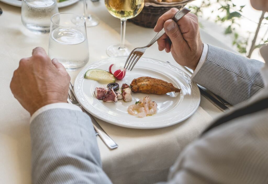 Thumbnail-For-Seafood Business Lunch in Dubai Impress Clients with Fresh Flavors-By-Sallet Al Sayad